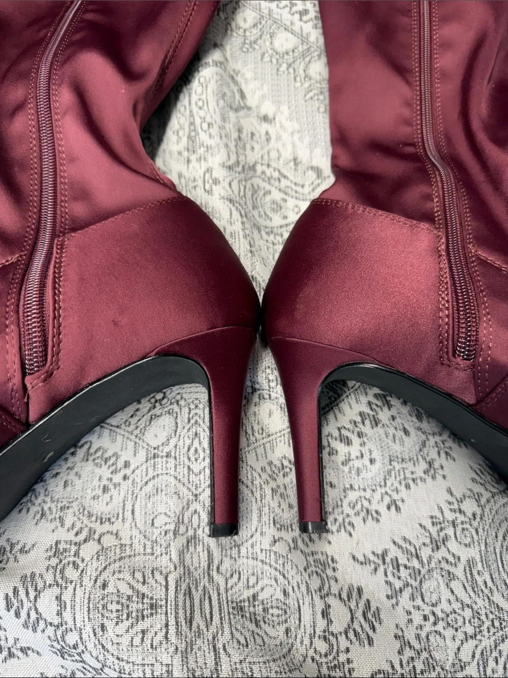 Torrid - Over-the-Knee Pointed Toe Stiletto Boots - Burgundy - Size 10
